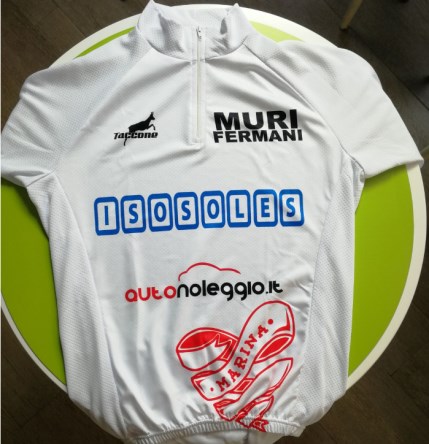 maglia_isosoles_1.jpg
