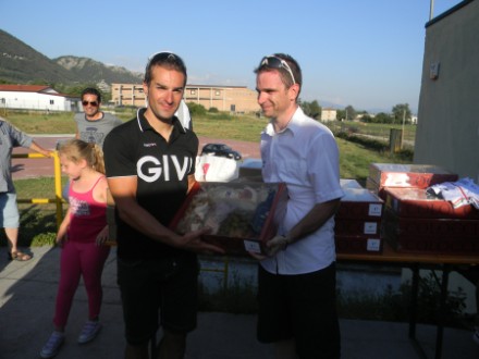 premiazione_vincitore.jpg premiazione_vincitore.jpg