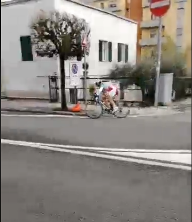 volata_sforzacosta_1_corsa_2018.png